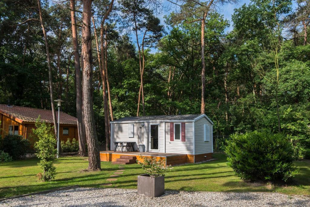 Motel- Bungalow-& Chaletpark de Brenkberg Schinveld Zimmer foto